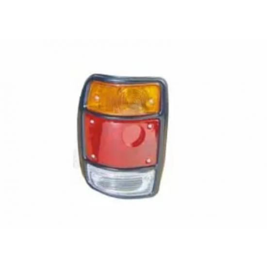 ΠΛΑΣΤΙΚΟ ΦΑΝΟΥ ΣΤΟΠ NISSAN LB120 '82-'90